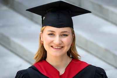 La princesse Élisabeth entame sa grande journée de remise des diplômes à Harvard