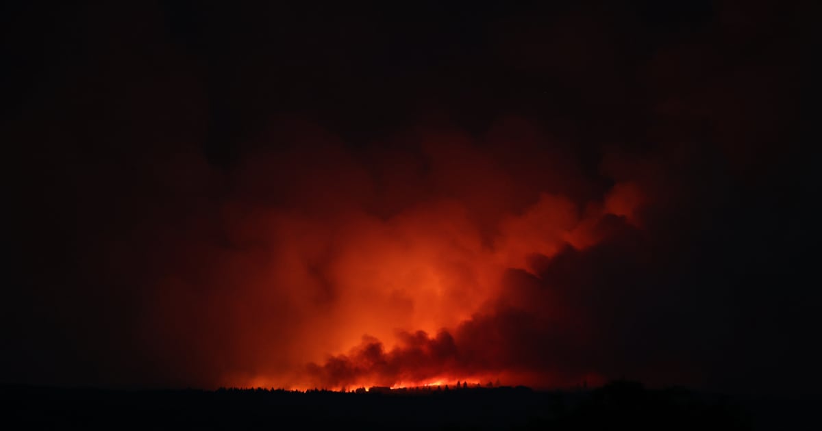 Près de 850 hectares touchés, des renforts venus d’Allemagne: le point sur l’incendie dans les Fagnes