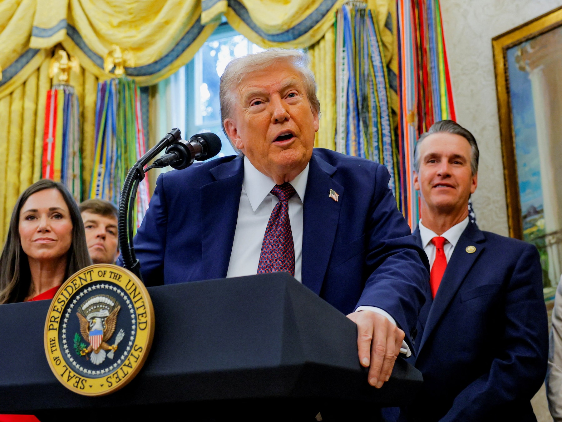 Trump promet l’envoi de la garde fédérale à Chicago, qui dénonce une “occupation militaire”