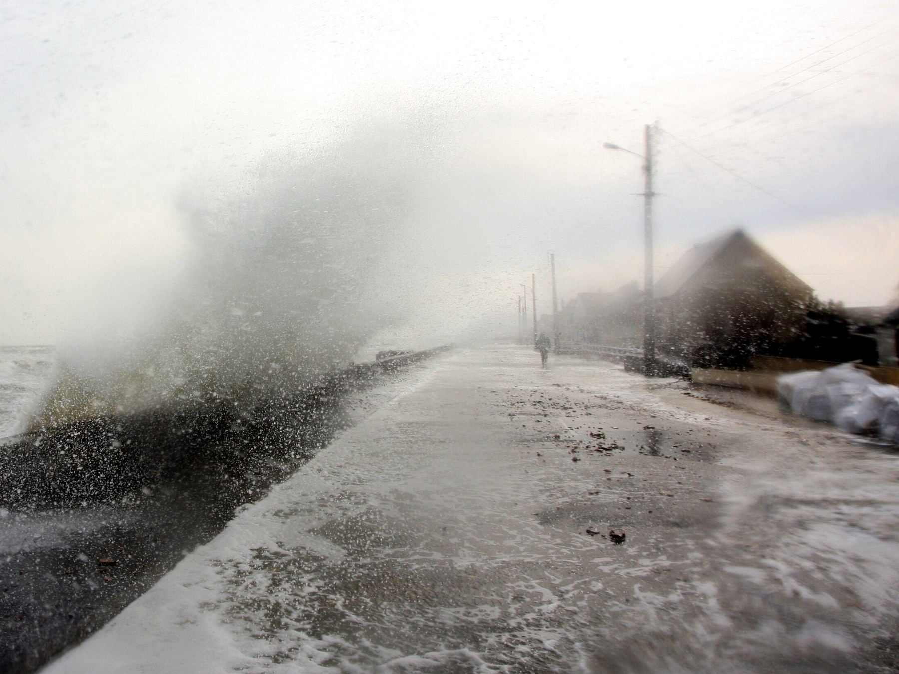 Des vagues “de 4 à 5 m” attendues sur la côte atlantique française