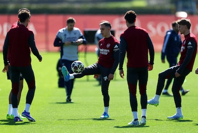 Leandro Trossard de retour dans le groupe d'Arsenal mardi à Lisbonne