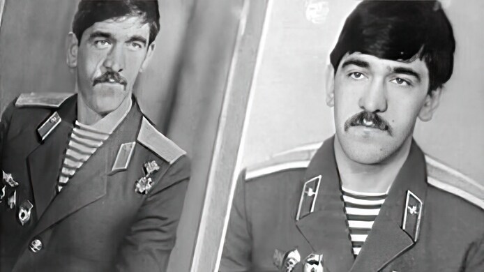 Iounous-bek Evkourov en 1982.