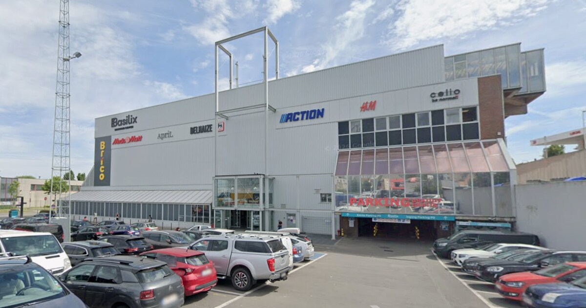 Un couple violemment agressé dans le parking du Basilix Shopping Center ...