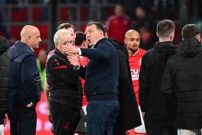 “Ça commence à m’énerver”: la colère de Marc Wilmots envers l’arbitrage après l’arrêt du match à Sclessin