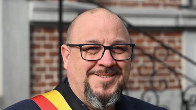 Jean-Luc Evrard, bourgmestre de Jemeppe-sur-Sambre, démissionne lors du conseil communal