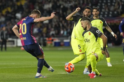 Dani Olmo offre la victoire au Barça, qui conforte sa place de leader