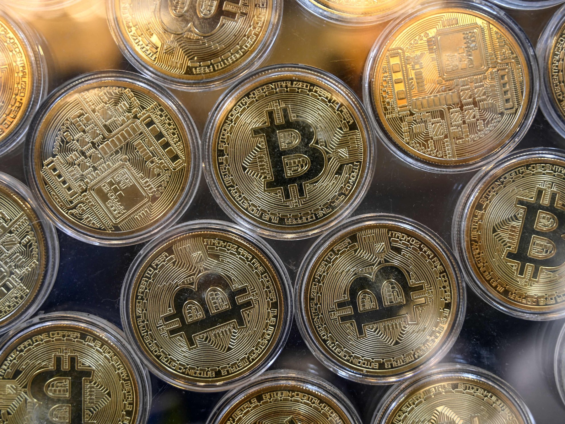 Elon Musk va accepter les dogecoins pour certains produits Tesla, la crypto  grimpe | 7sur7.be