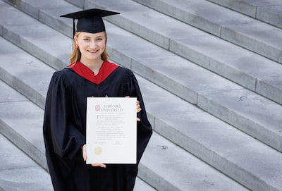 Elle l’a fait: la princesse Élisabeth officiellement diplômée de Harvard