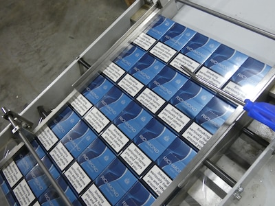 L’État aurait perdu près d’un milliard d’euros à cause des cigarettes illégales
