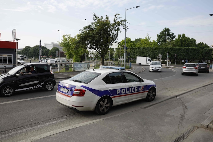 NDQ0ZmQ3OGIyNzkzMzRjN2FhMTAvZGlvLzI1Njk4MTg2NS9maXQtd2lkdGgvNjk0