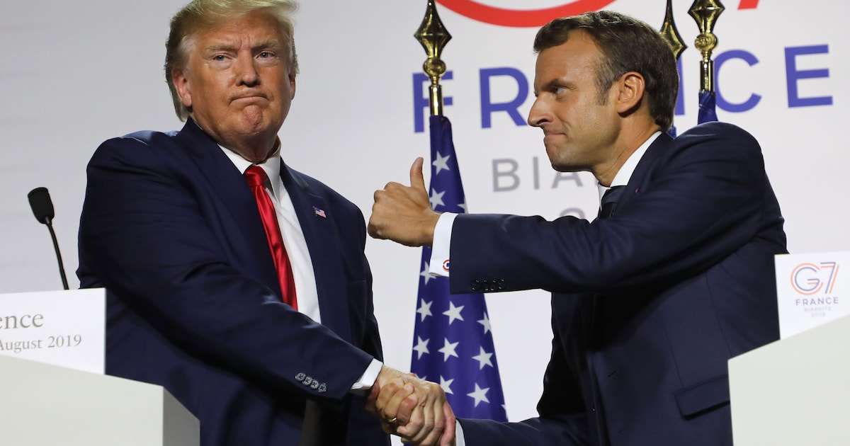 Trump se moque de Macron et l'imite en plein meeting: “Tu ne peux pas faire  ça, Donald!” | 7sur7.be