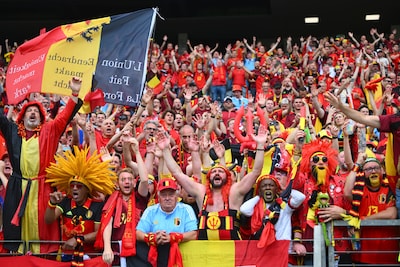 “Deux ans d’économies pour le rêve d’une vie”: des fans révè