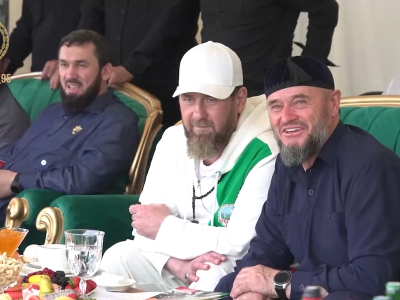ses-reins-ont-l-ch-la-sant-du-leader-tch-tch-ne-ramzan-kadyrov