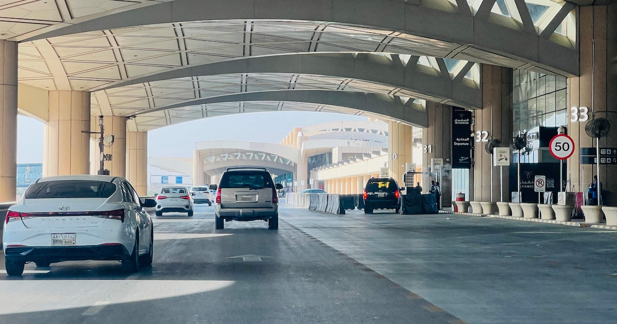 Au moins 12 morts et 309 blessés dans l’attaque sur l’aéroport de Ryad