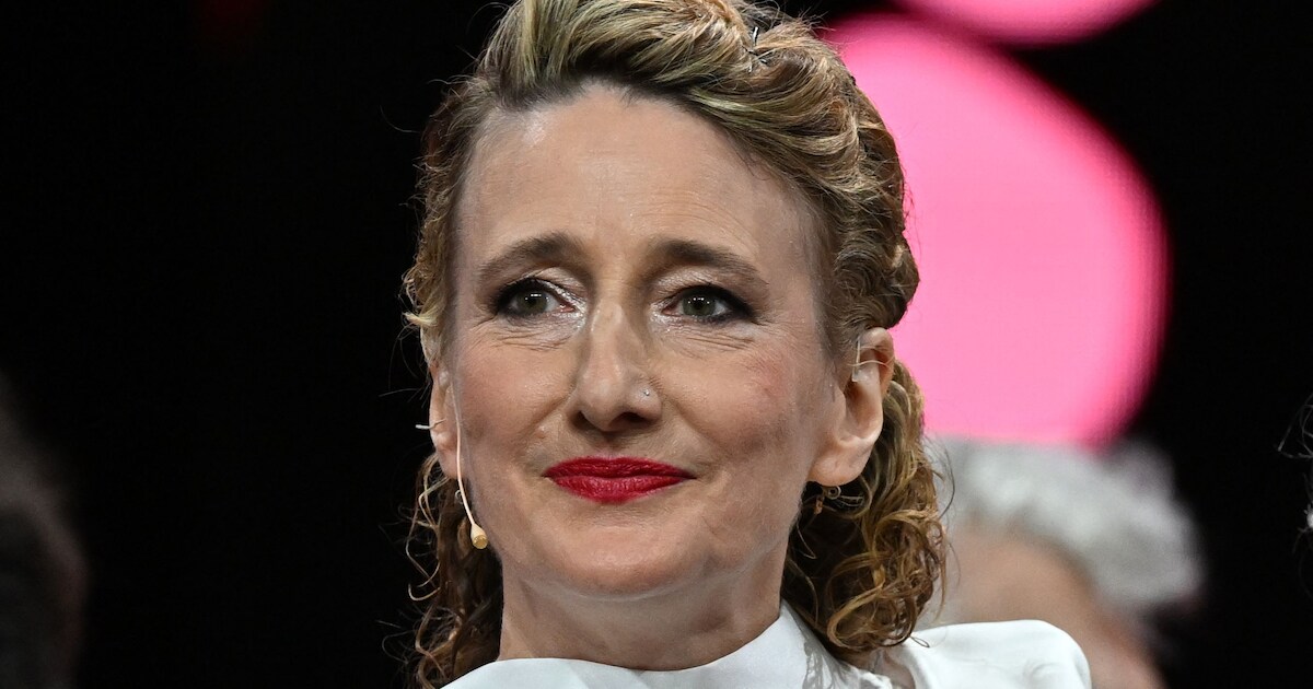 “Un lieu d’échanges à protéger”: des centaines d’artistes défendent la ...