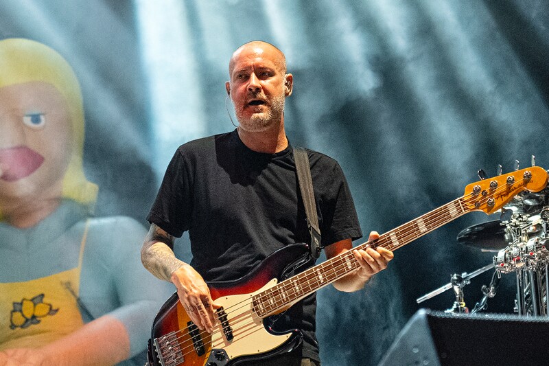 De nouveaux détails révélés sur la mort de Sam Rivers, le bassiste de ...