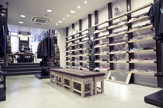 Vans liege rue saint adalbert sales