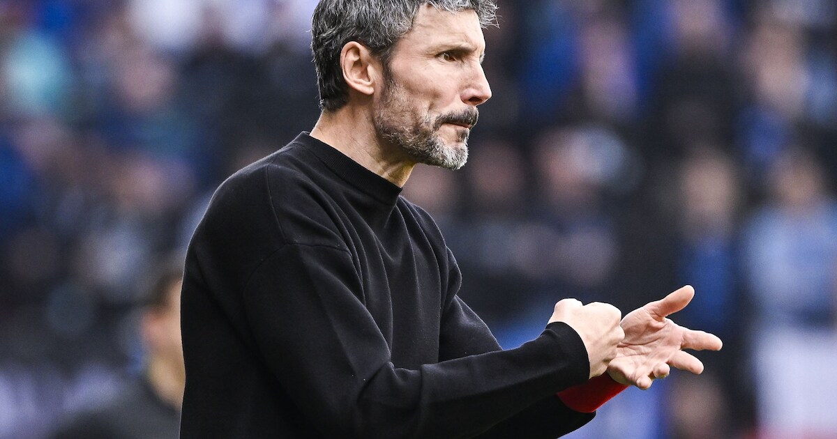 Anderlecht pense à Mark van Bommel pour succéder à Brian Riemer | 7sur7.be