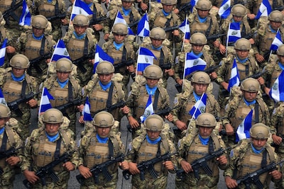 “Pas très orthodoxe”: des milliers de soldats salvadoriens envoyés en Haïti pour “exporter le modèle de Bukele”