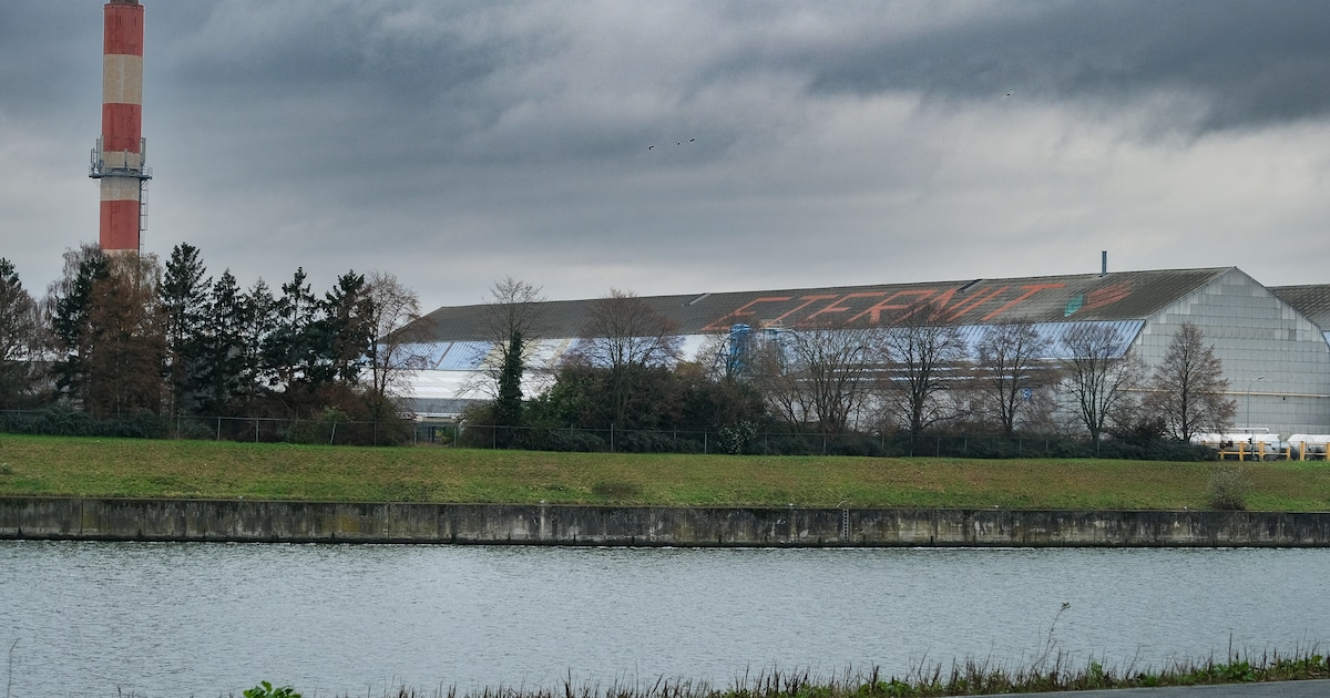 Eternit prévoit de supprimer 95 des 386 emplois de son site de Kapelle ...