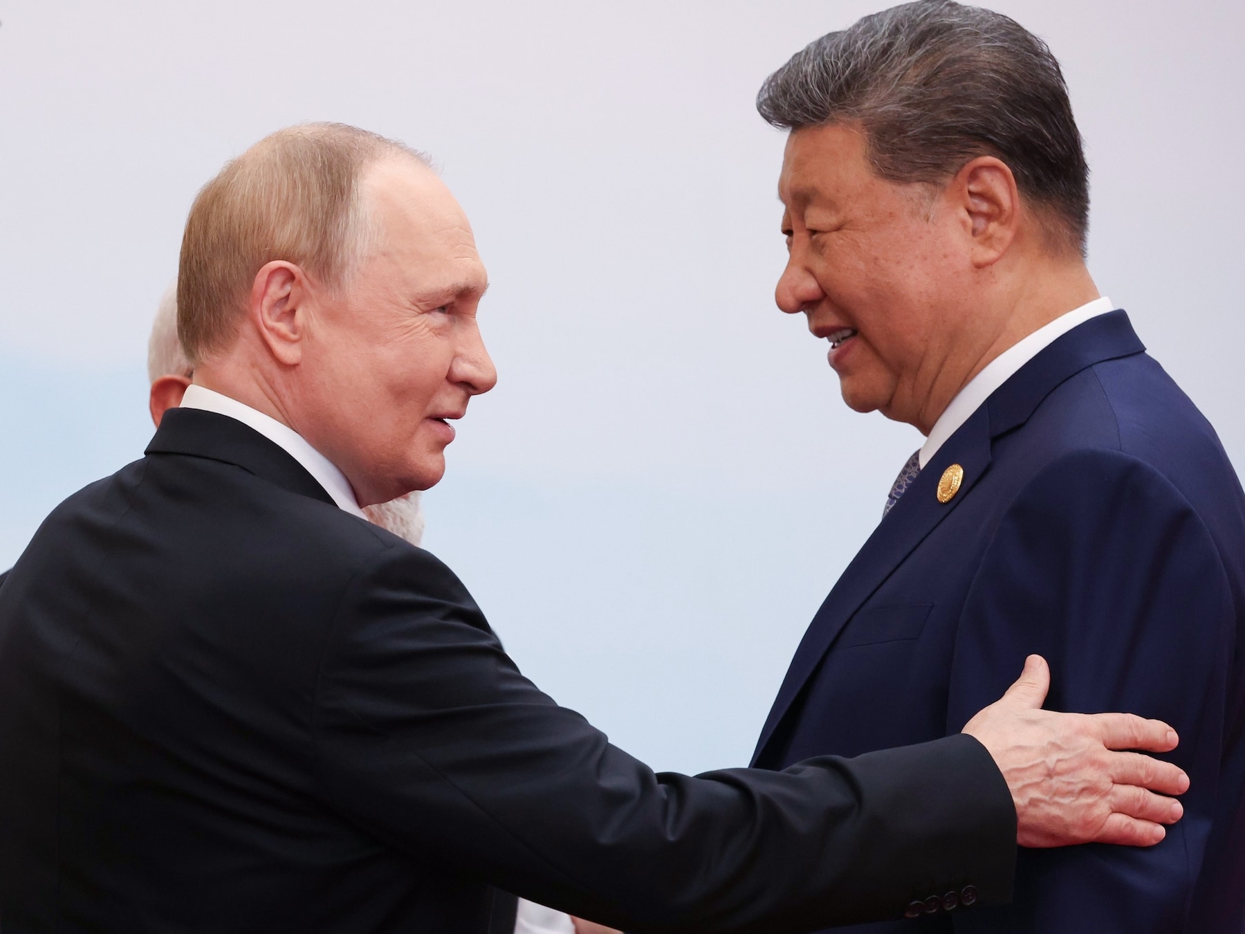 Xi et Poutine s’en prennent à l’Occident devant les grands d’Eurasie