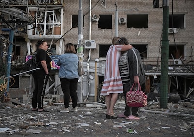 Importantes frappes russes sur plusieurs régions d’Ukraine: au moins un mort