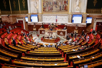Vers une nouvelle crise politique en France?