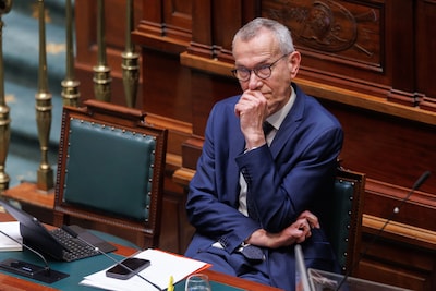“Aucune preuve”: Vandenbroucke s’attire les foudres des acupuncteurs