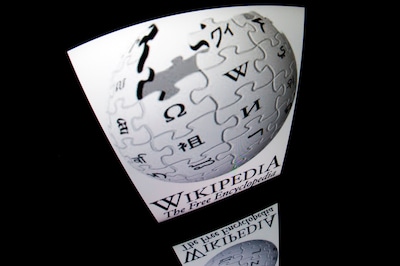 Des agents IA d’OpenAI accusés d’avoir pris Wikipédia pour cible