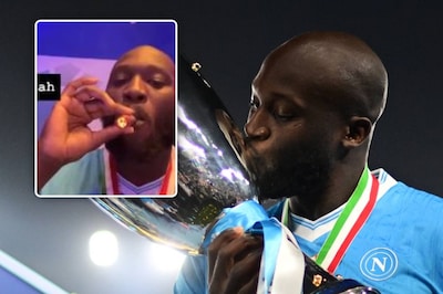 Cigare aux lèvres, Lukaku fête la victoire en Supercoupe sur le son de “Charger”