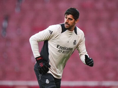 LIVE ARSENAL-REAL: Thibaut Courtois titulaire, Leandro Trossard sur le banc