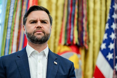 J.D. Vance ridiculisé après une grossière erreur sur la Seconde Guerre mondiale