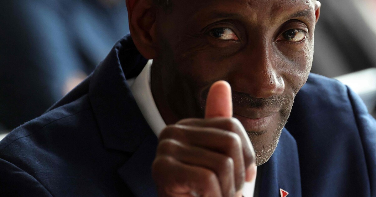 Bally Bagayoko, le nouveau maire de Saint-Denis, va porter plainte ...