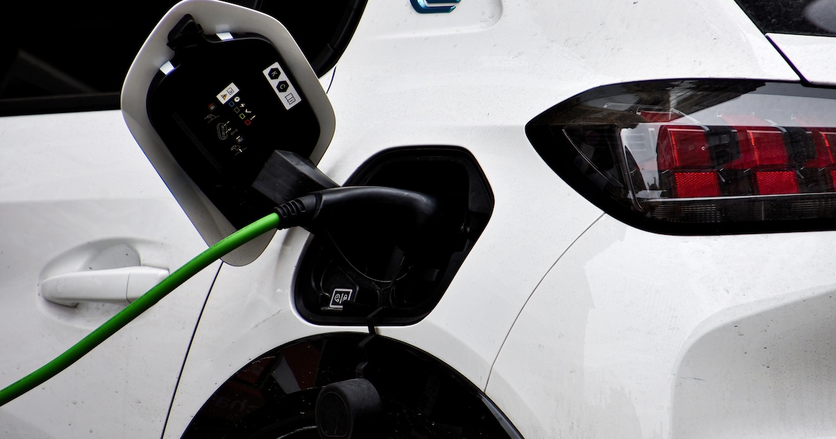 La voiture électrique de plus en plus avantageuse en Europe: “Difficile de passer à côté de ces économies”