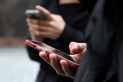 Le Danemark veut interdire les téléphones portables à l’école dès la primaire