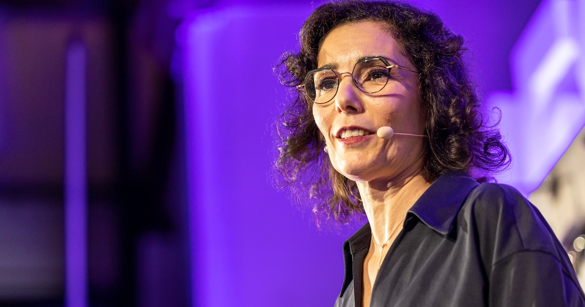 “Je me sens libérale, comme Simone Veil”: Hadja Lahbib se dit ...