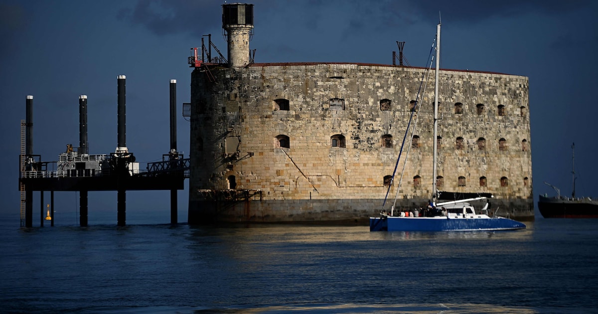 Fort Boyard menacé par des vagues: des travaux titanesques nécessaires ...