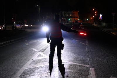 Une dangereuse course-poursuite avec la police se solde par un acquittement