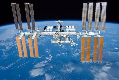 Fin de l’alerte sur l’ISS: les astronautes peuvent regagner la station