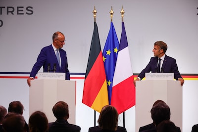 Macron et Merz veulent de nouvelles sanctions contre la Russie, accusée de “mauvaise volonté”
