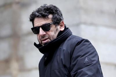 Mix en examen pour viol, Patrick Bruel échappe à l