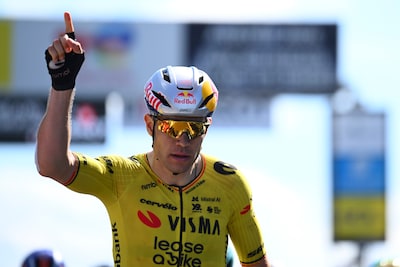 Deux mois après Paris-Roubaix, Wout van Aert décroche, en pa