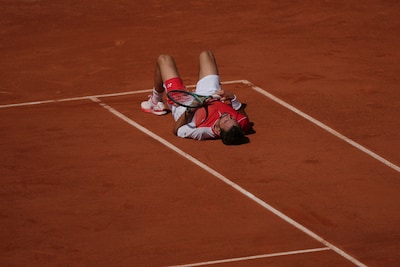 “C’est dur”: Wawrinka éliminé au premier tour de son dernier Roland-Garros