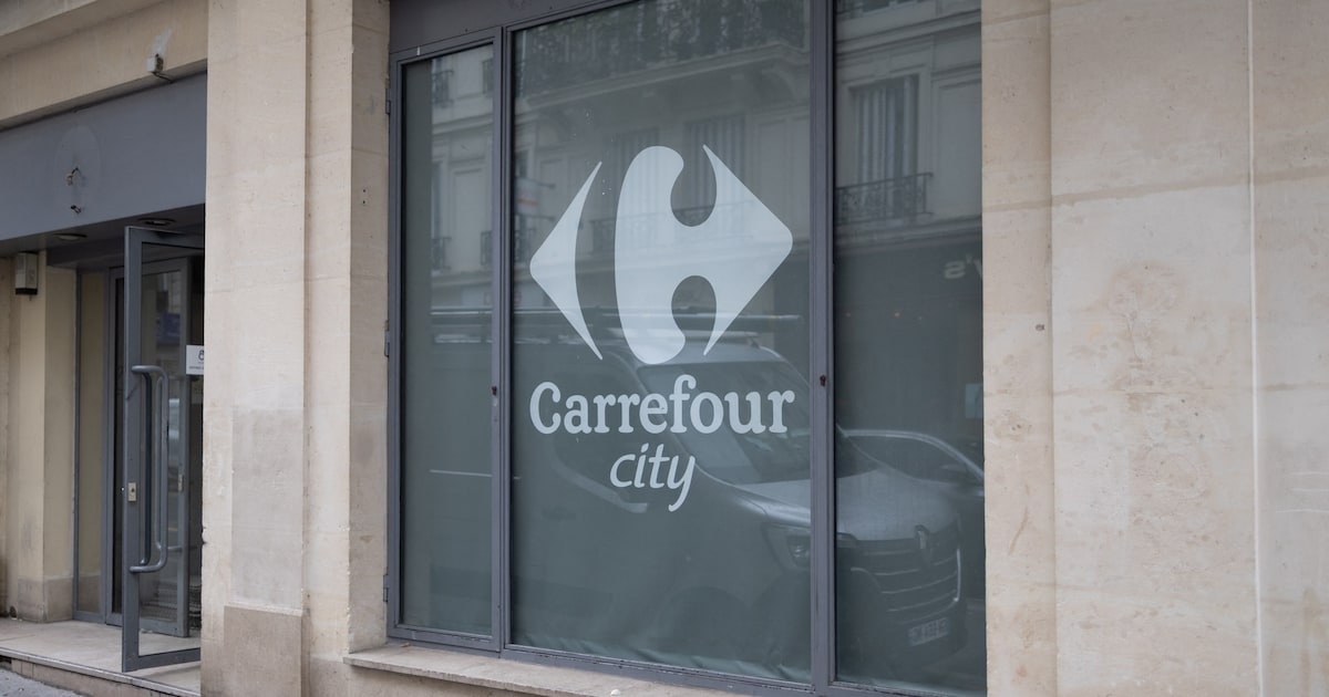 Carrefour City à Paris : Une Pétition Déchaîne les Passions et Implique des Célébrités