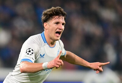 Penalty de Samardzic et l'Atalanta revient à hauteur de Bruges (1-1)