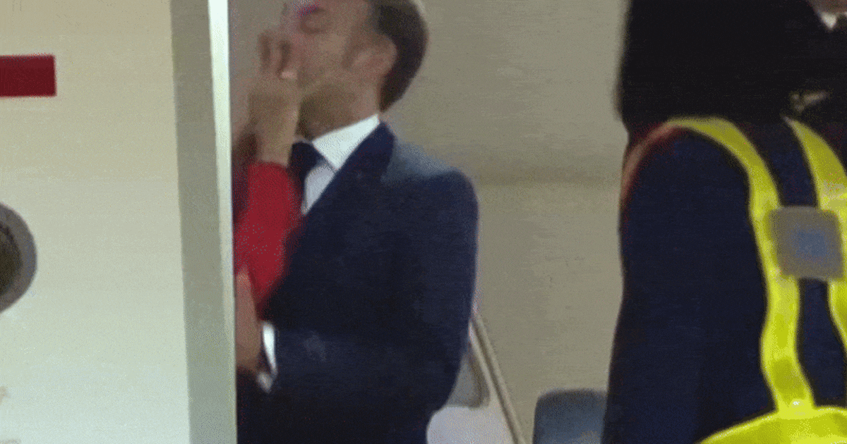 https://images.7sur7.be/YzlkYjM0ODhhNDUzNDJhMDE0MTMvZGlvLzI1ODEwOTI1Mi9maWxsLzEyMDAvNjMw/macron-gif
