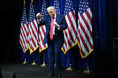 Trump remplace le concert prévu pour les 250 ans des États-Unis par un... meeting