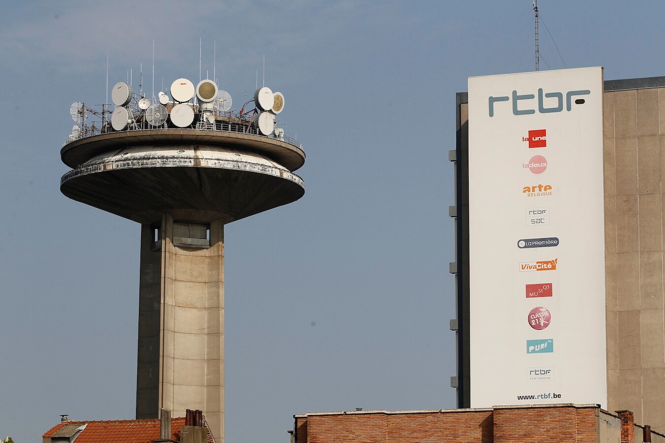 La diffusion d’une enquête de la RTBF confirmée après avoir été menacée ...
