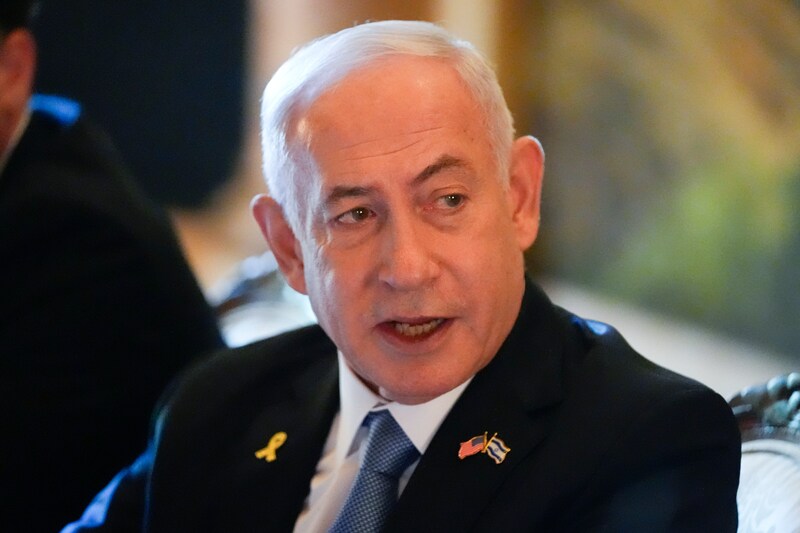 Attaque à la roquette sur un terrain de football sur le Golan annexé ...
