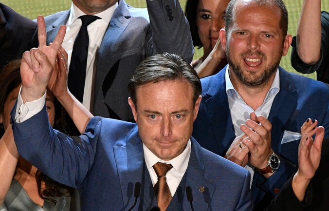 Francken voit bien De Wever comme Premier ministre: “Il ne veut pas ...